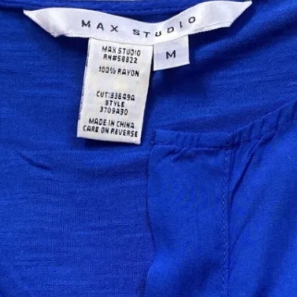 Max Studio Women's Top Sz M Blue Short Sleeve Casual Rayon Blouse - Picture 9 of 9